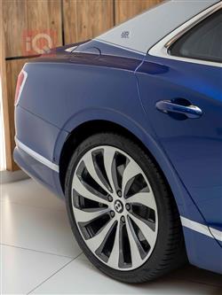 بينتلي فلاينج سبير